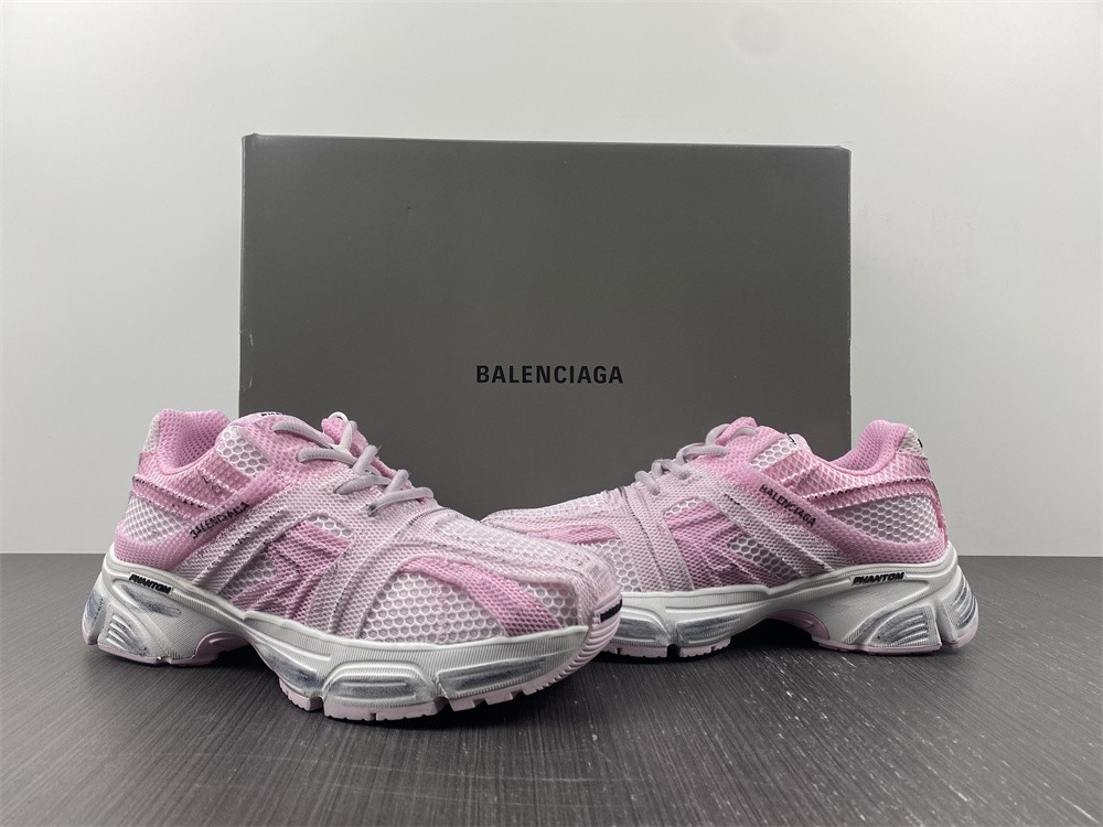 Ba*len*cia*ga phantom sneaker