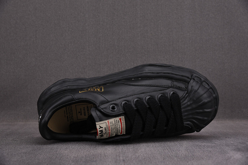 MAISON MIHARA SNEAKERS