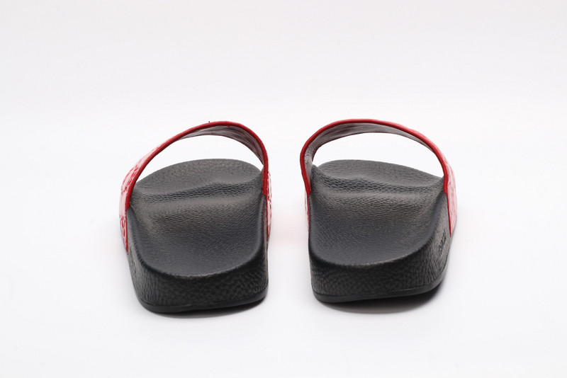 GUC LEATHER SLIDE