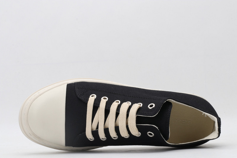 RICK 0WENS SNEAKERS