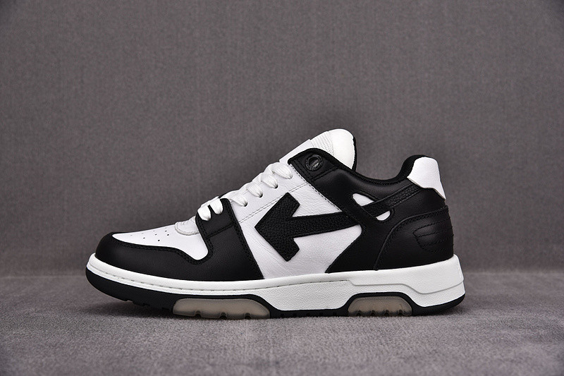 Off-White c/o Virgil Abloh