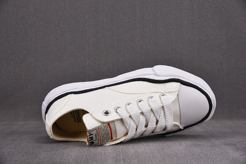 MAISON MIHARA SNEAKERS