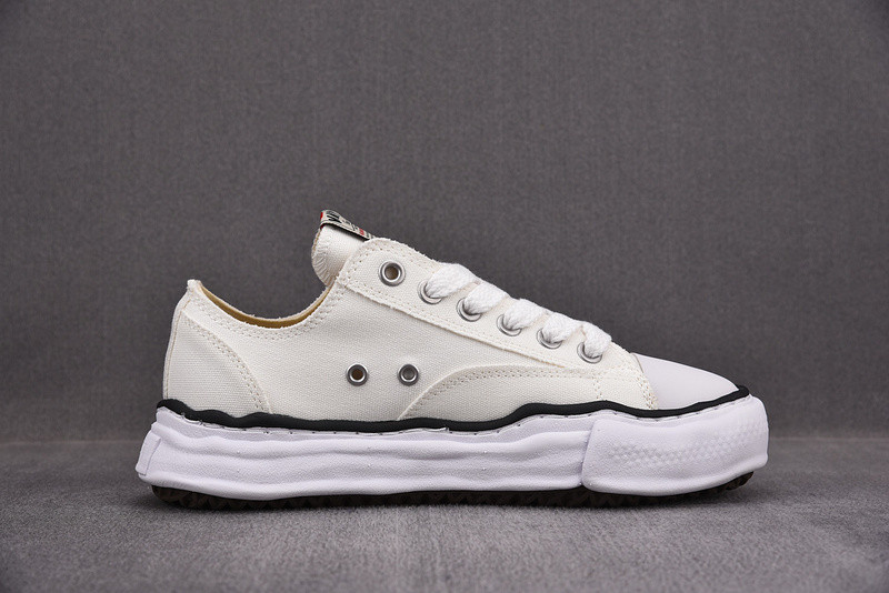 MAISON MIHARA SNEAKERS