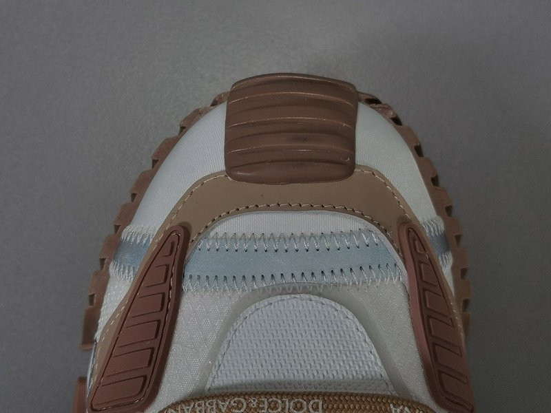 DG SNEAKER