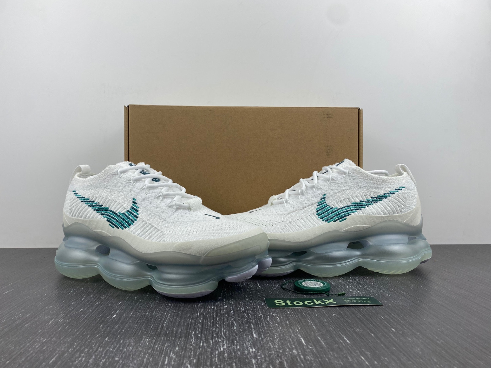 Nike Air Max Scorpion DJ4701-100