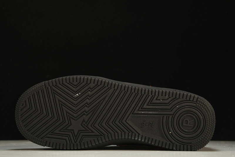 BAPE SNEAKERS
