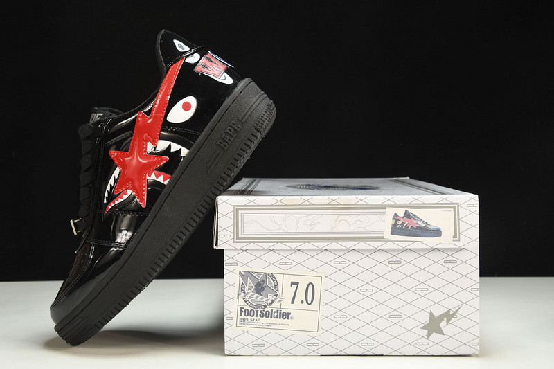 BAPE SNEAKERS