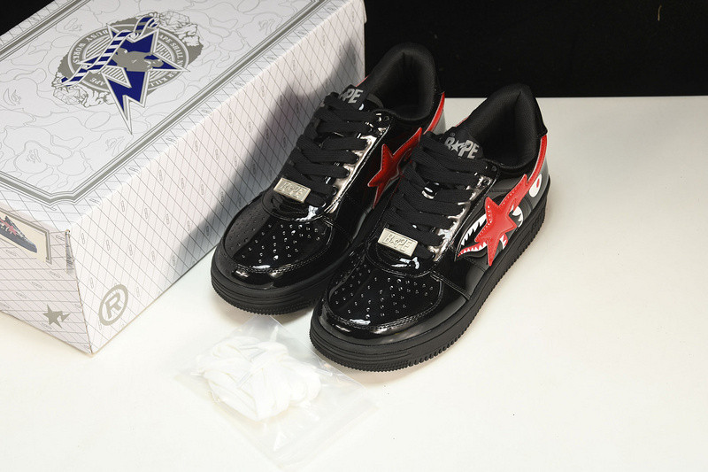 BAPE SNEAKERS