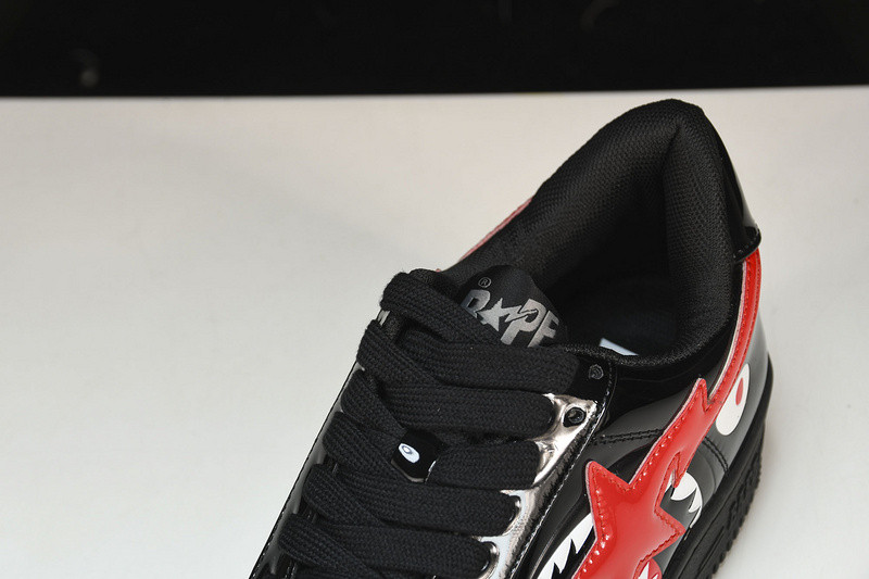 BAPE SNEAKERS