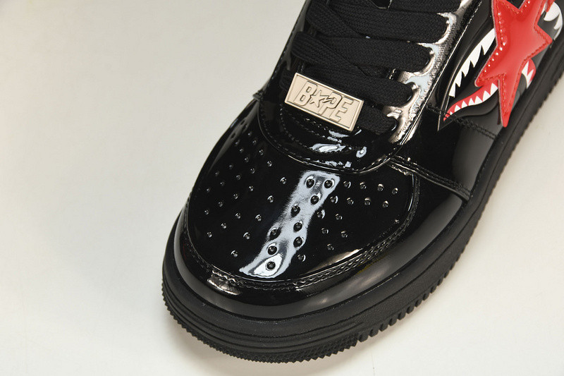BAPE SNEAKERS