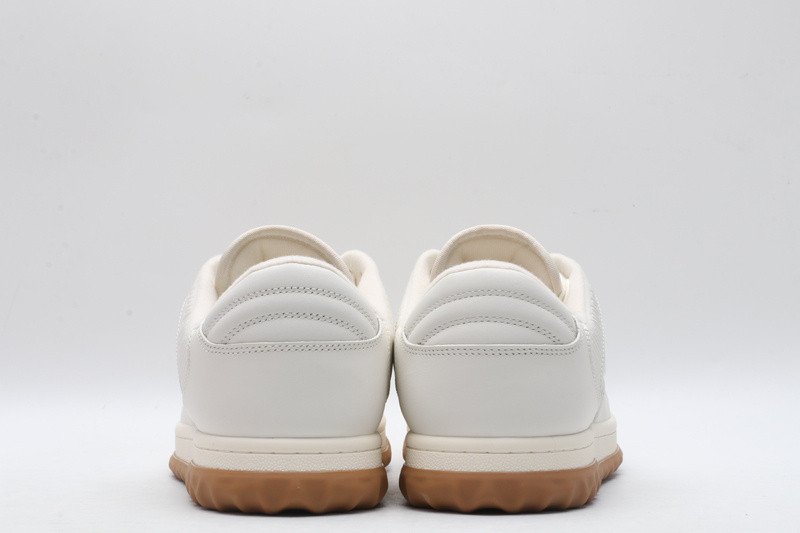 G*u*i sneakers