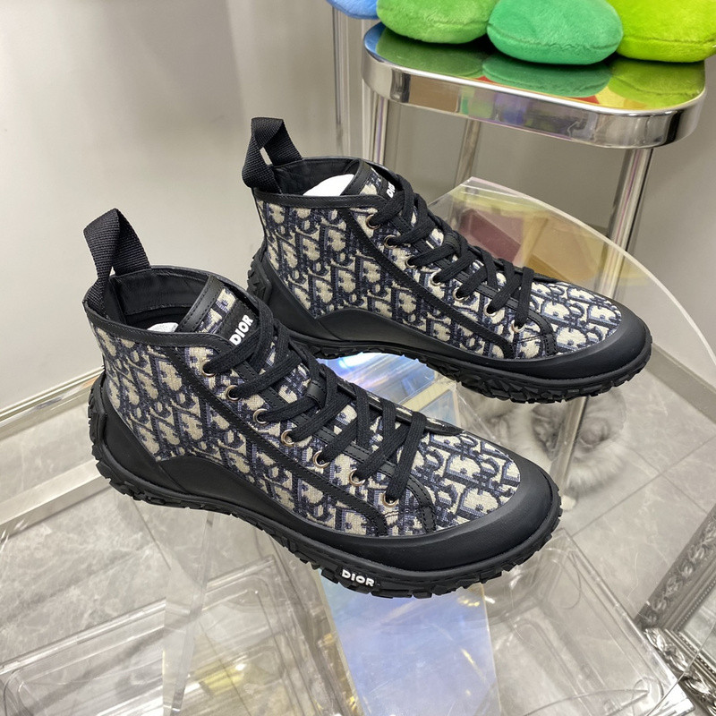 DR B28 SNEAKER