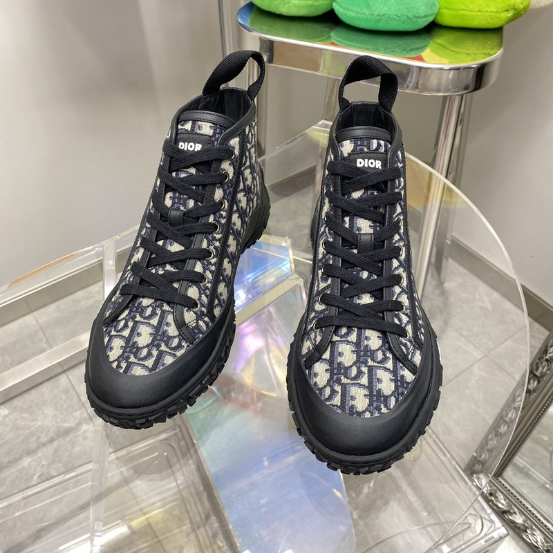 DR B28 SNEAKER