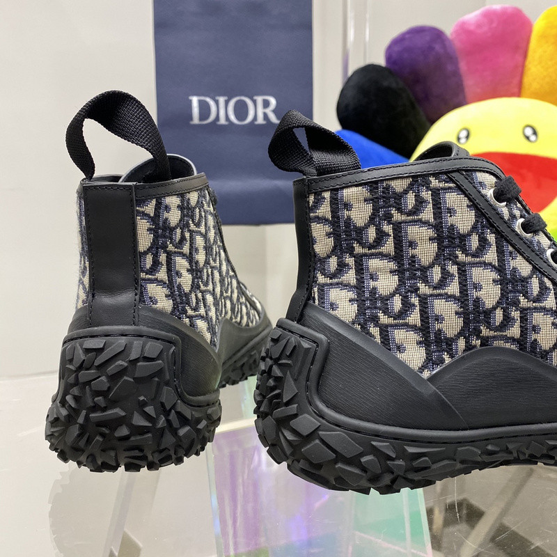 DR B28 SNEAKER