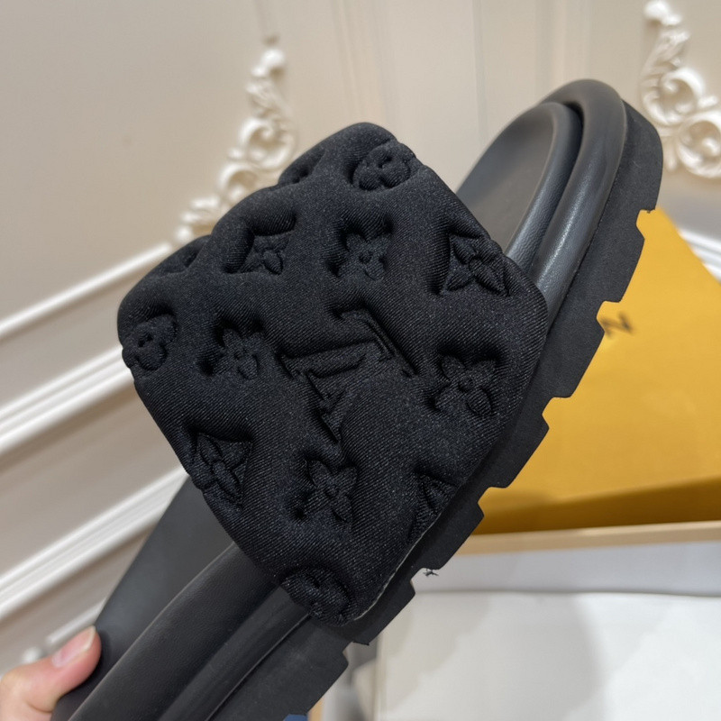 LOU1_TON SLIPPERS