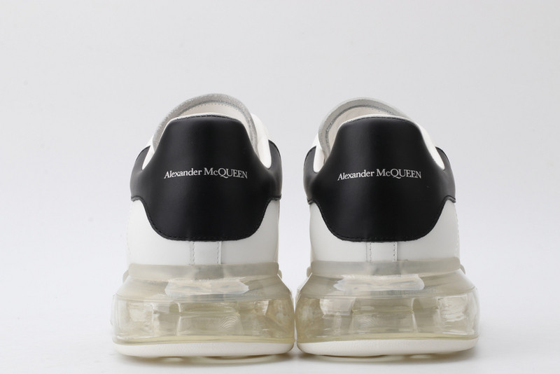 ALEXANDER MCQUEEN SNEAKER