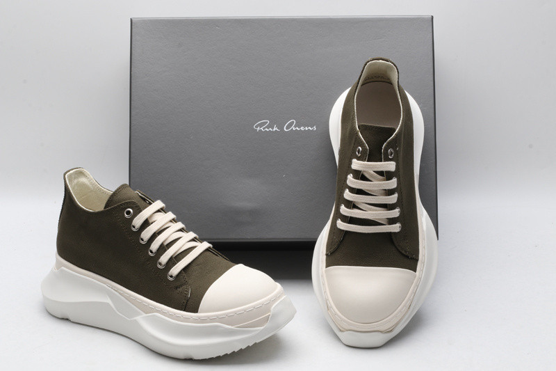RICK 0WENS SNEAKERS