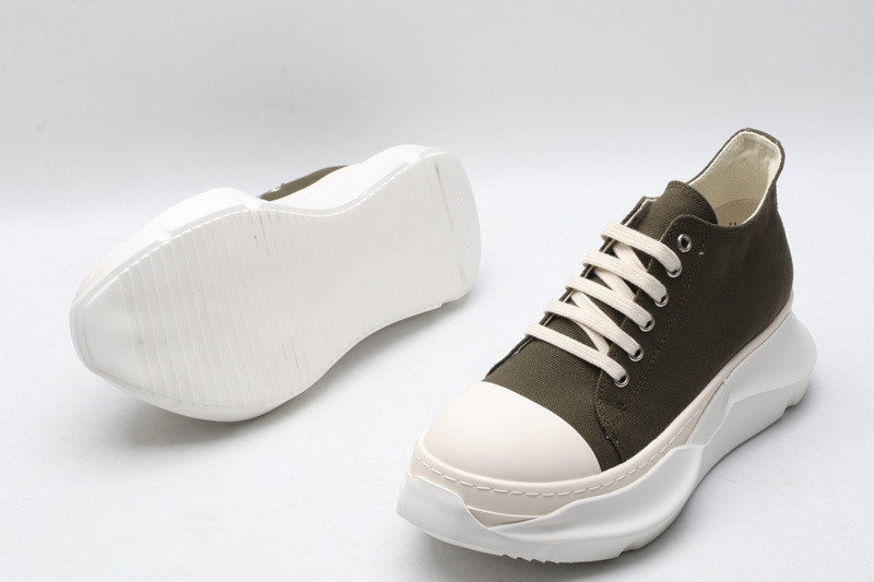 RICK 0WENS SNEAKERS