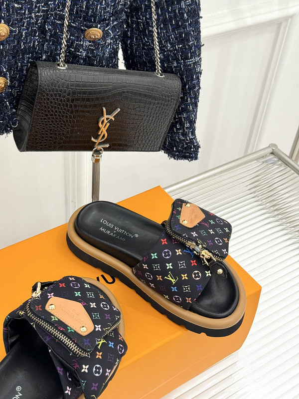 LOU1_TON SLIPPERS