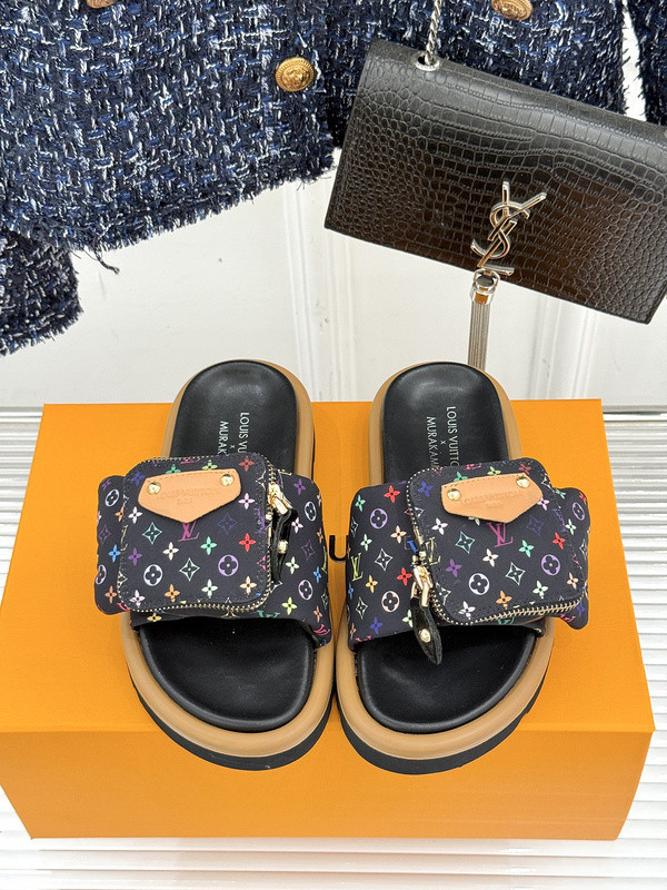 LOU1_TON SLIPPERS