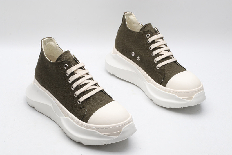RICK 0WENS SNEAKERS