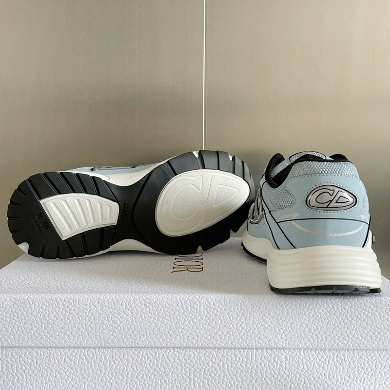 DR B30 SNEAKER