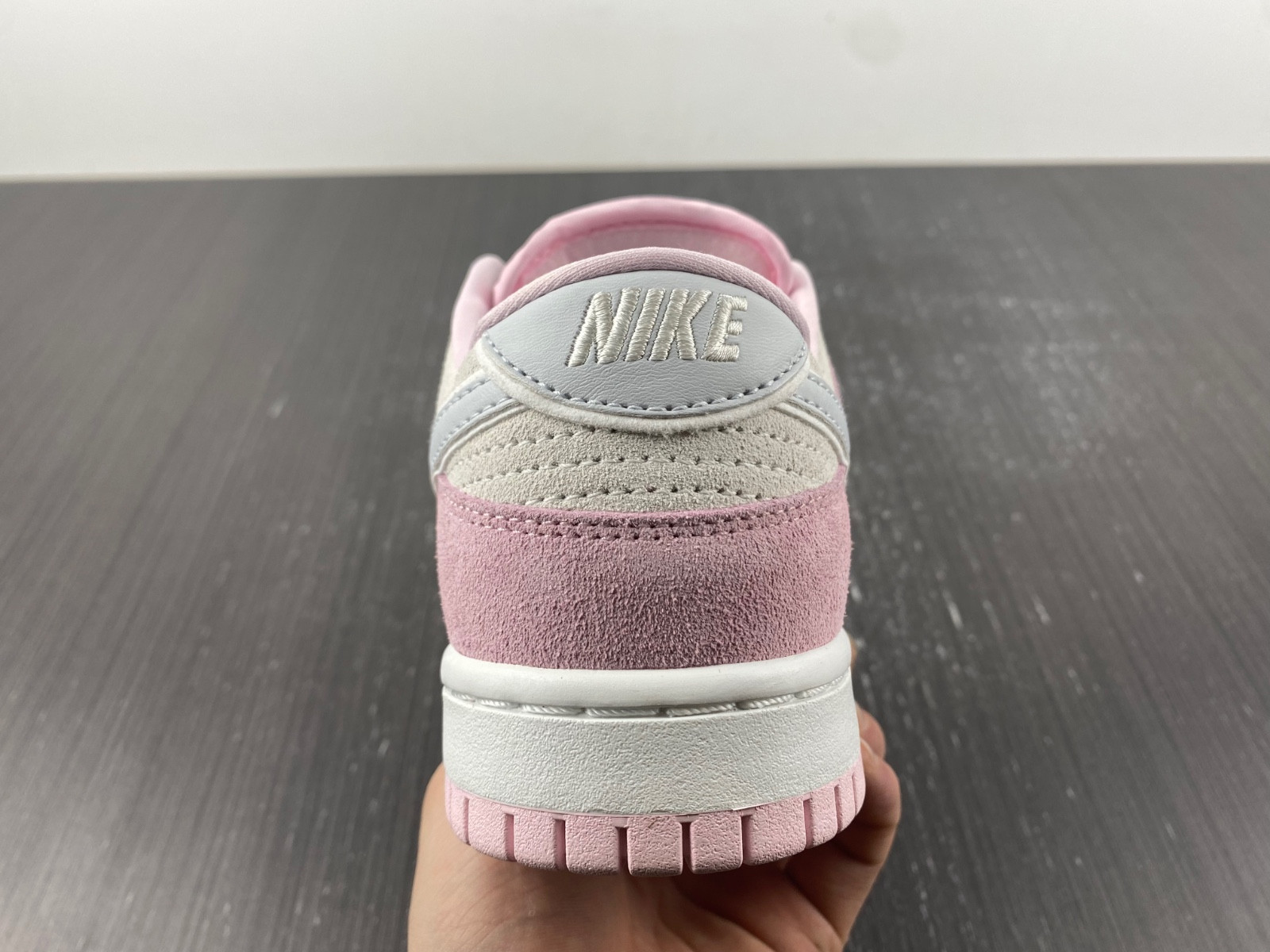 Nike SB Dunk Low LX Pink Foam White Black DV3054-600