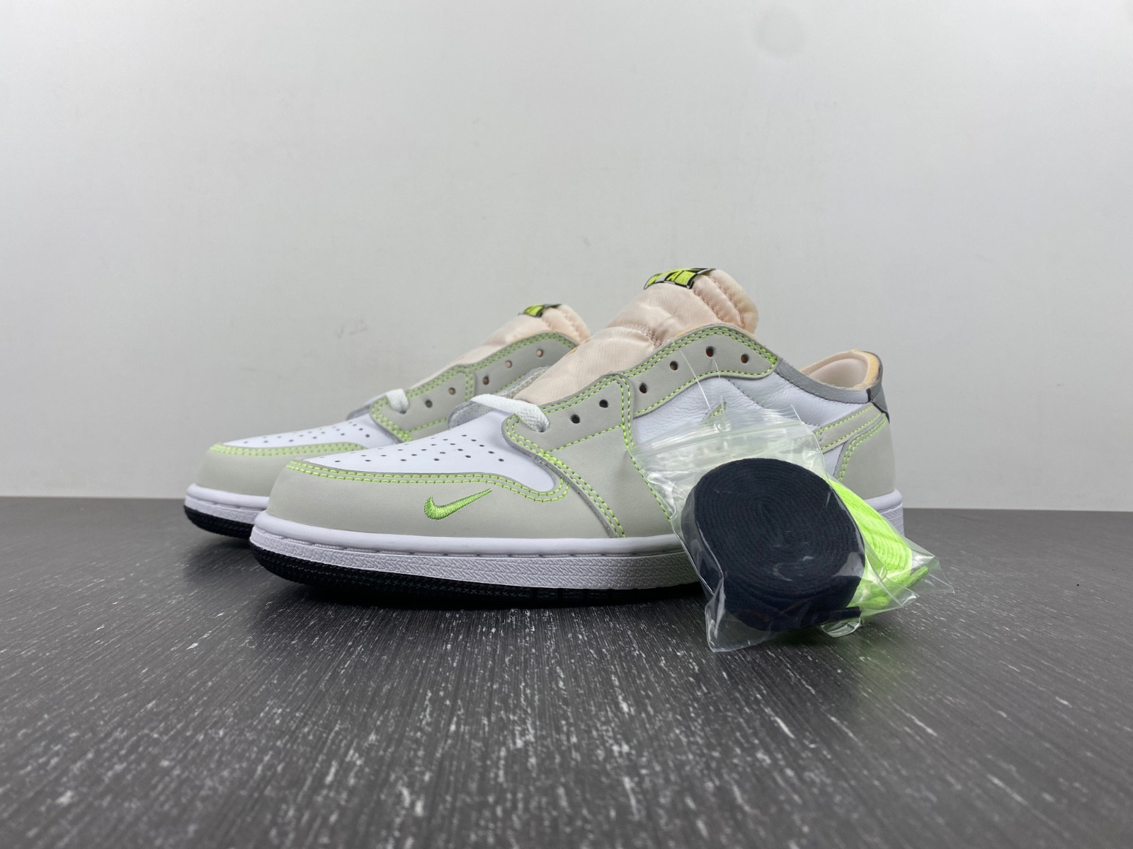 Air Jordan 1 Low OG