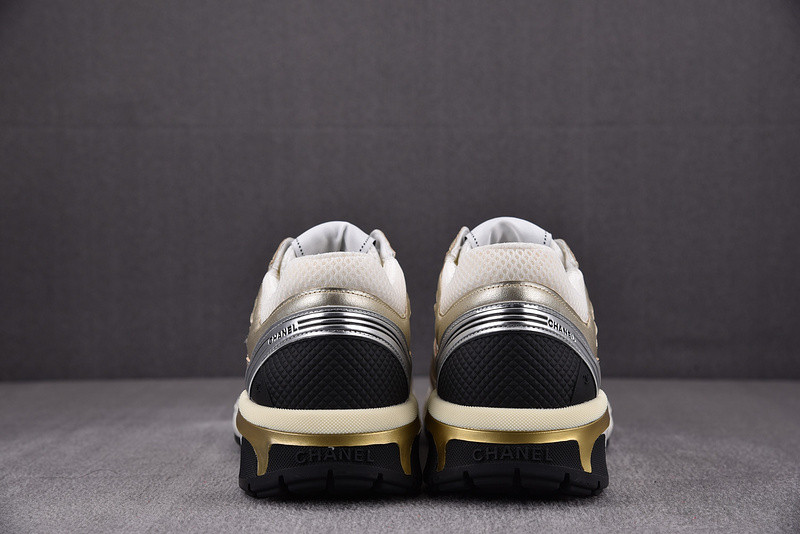 CHA_NEL SNEAKERS
