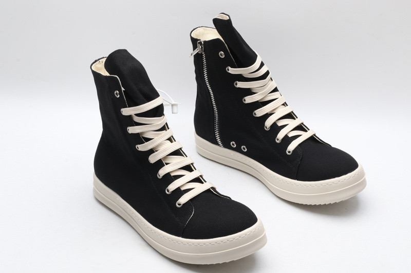 RICK 0WENS SNEAKERS