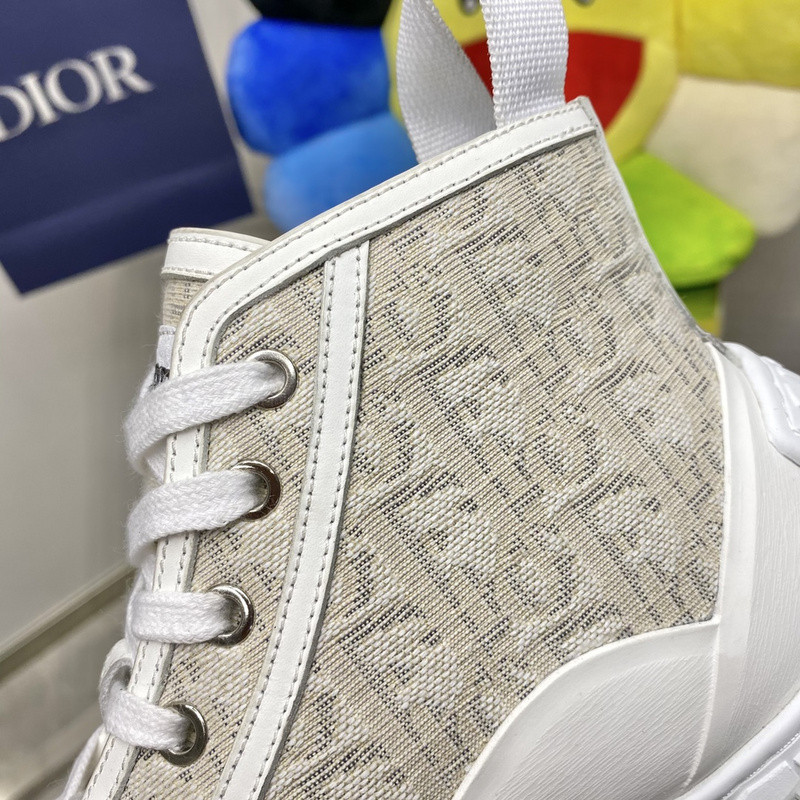 DR B28 SNEAKER