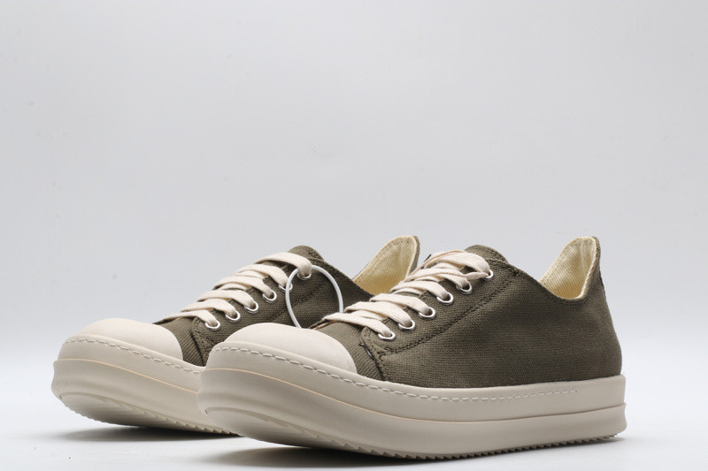 RICK 0WENS SNEAKERS