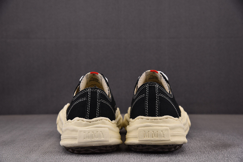 MAISON MIHARA SNEAKERS
