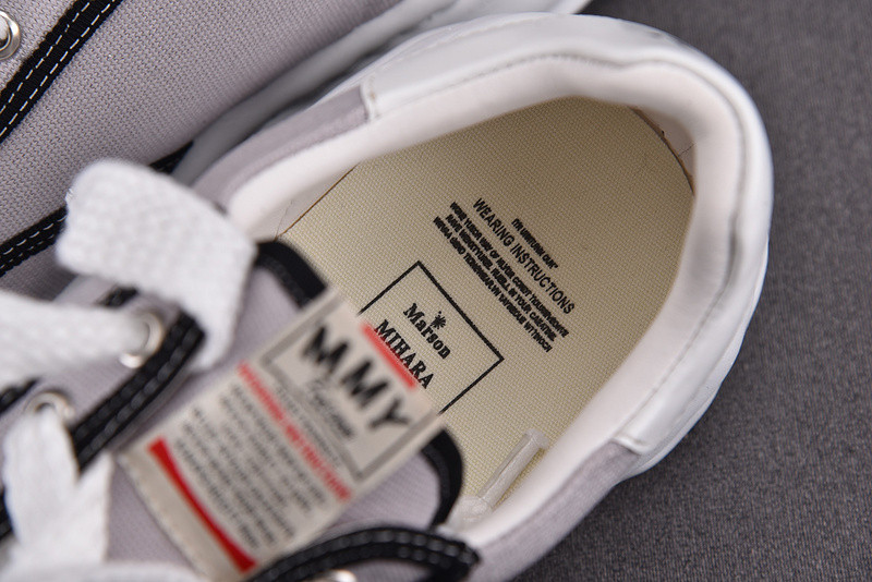 MAISON MIHARA SNEAKERS