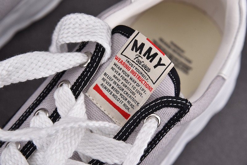 MAISON MIHARA SNEAKERS