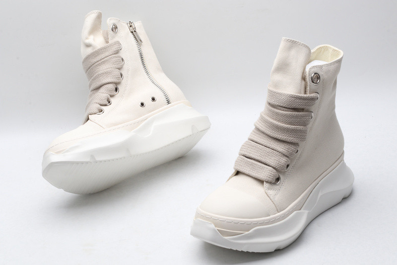 RICK 0WENS SNEAKERS