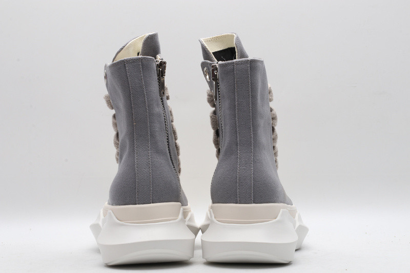 RICK 0WENS SNEAKERS