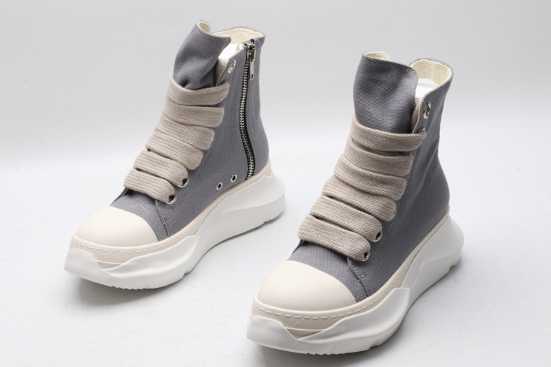 RICK 0WENS SNEAKERS
