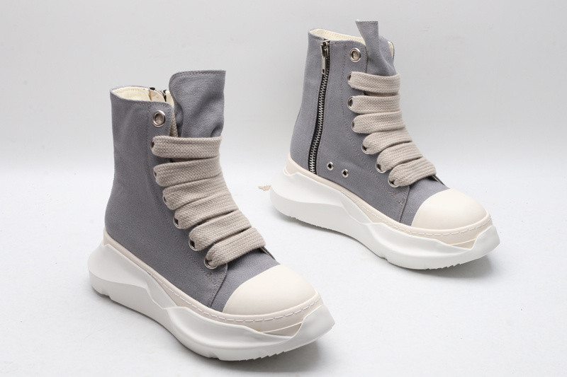 RICK 0WENS SNEAKERS