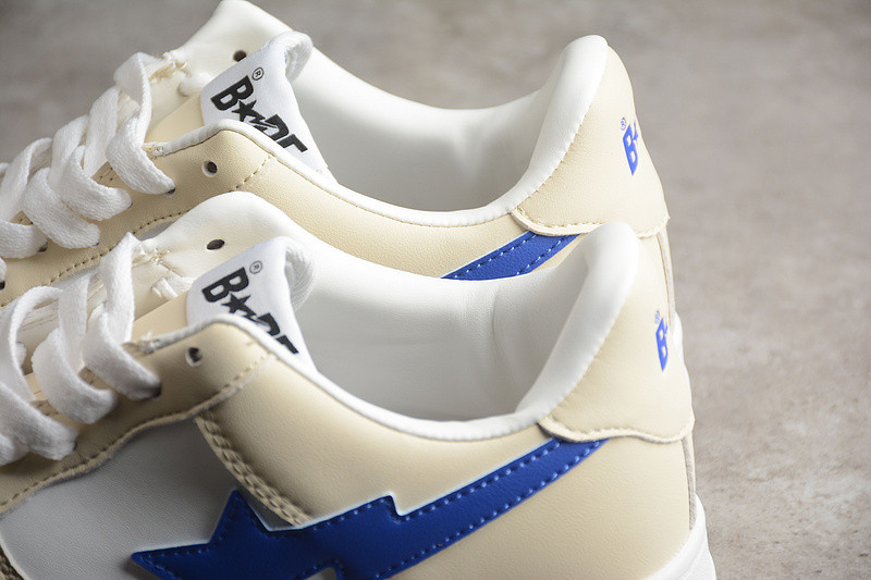 BAPE SNEAKERS