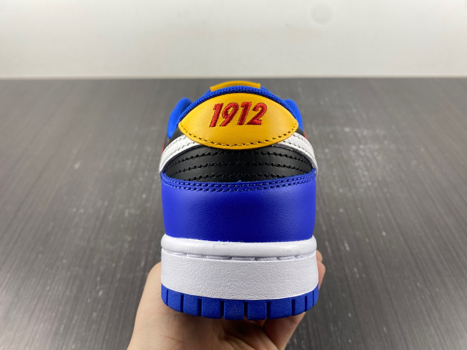 Nike Dunk Low Tennessee State University DR6190-100