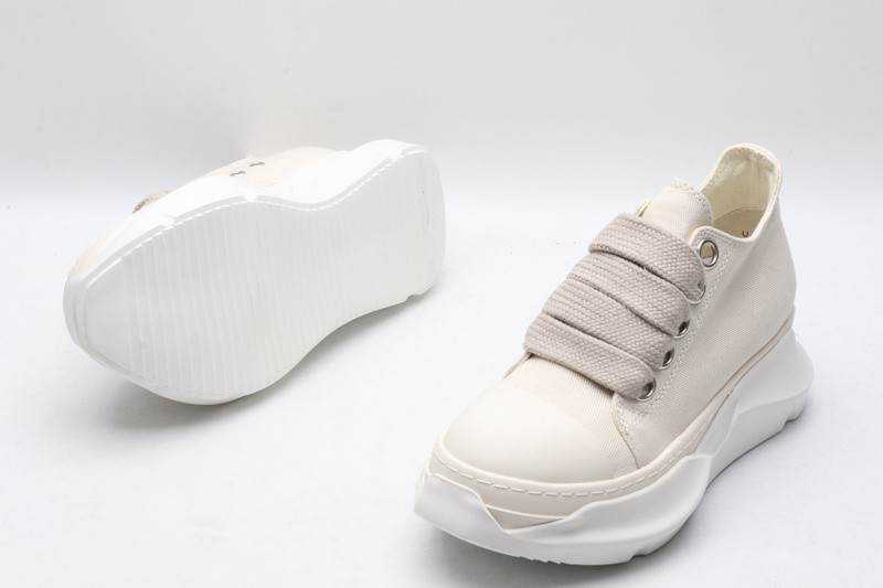 RICK 0WENS SNEAKERS