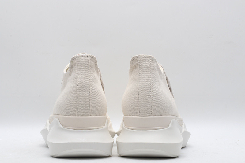 RICK 0WENS SNEAKERS