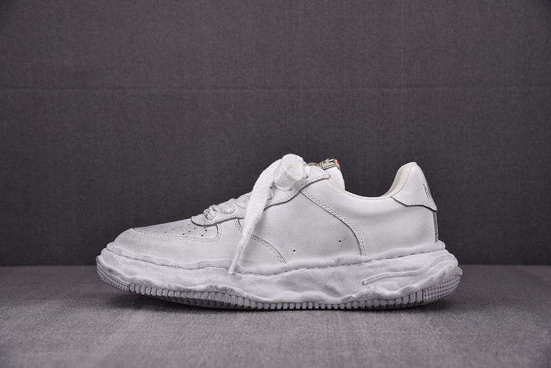 MAISON MIHARA SNEAKERS