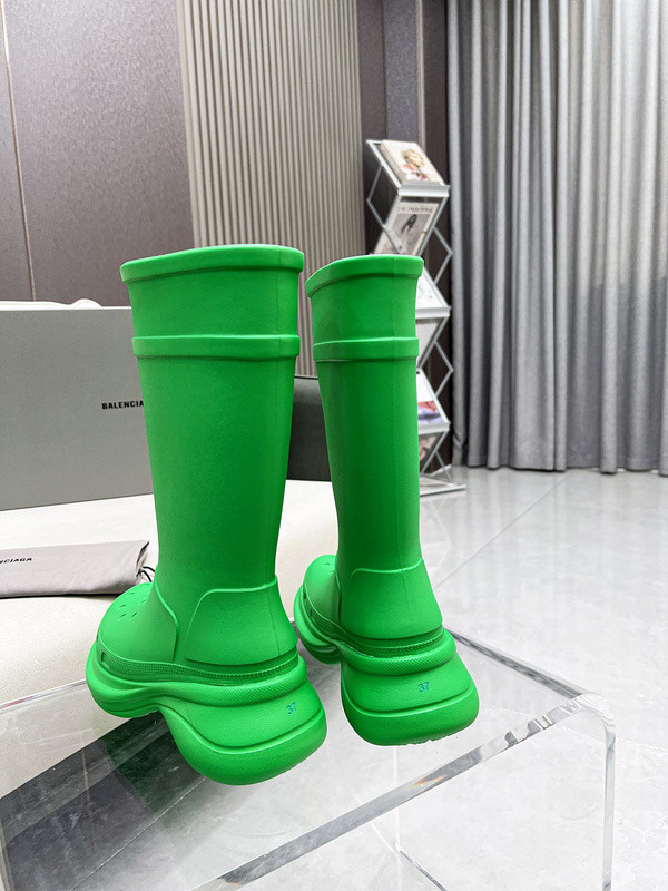 Ba*len*cia*ga x crocs boot green