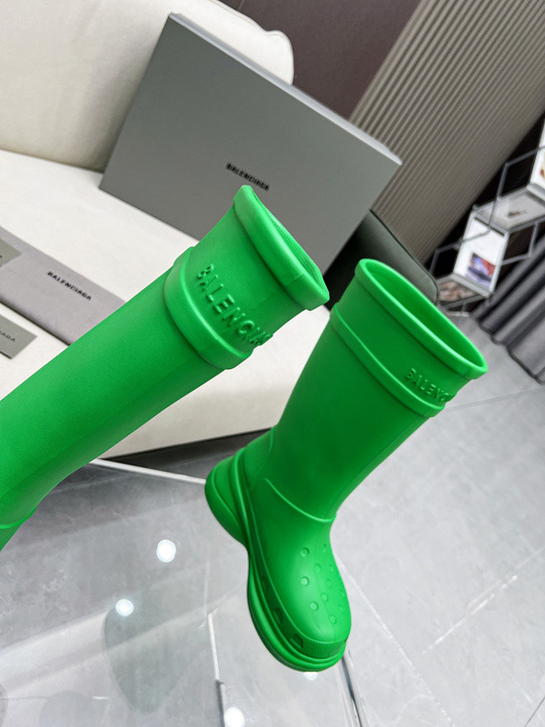 Ba*len*cia*ga x crocs boot green