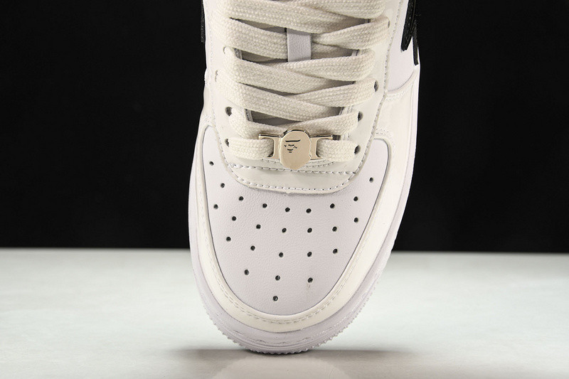 BAPE SNEAKERS