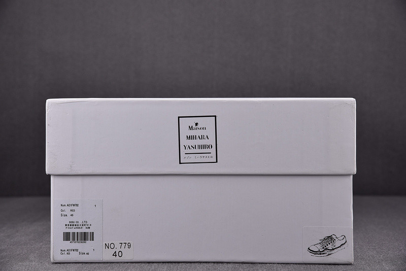 MAISON MIHARA SNEAKERS