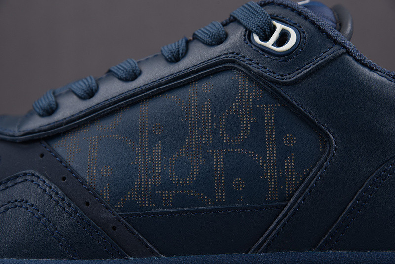 D*or sneakers