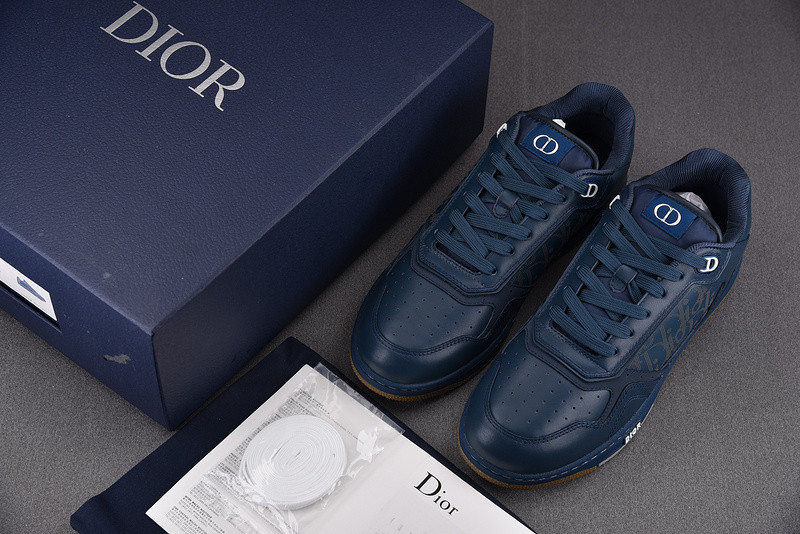 D*or sneakers
